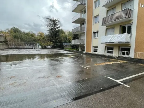 Parking 9 m² Saint Etienne