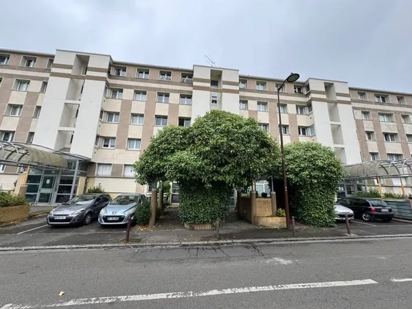 Bureaux 277 m²