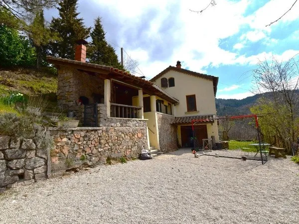 Maison à vendre 5 pièces BELSENTES (07)