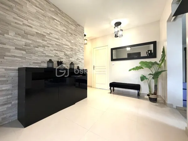 Maison 6 pièces 158 m²