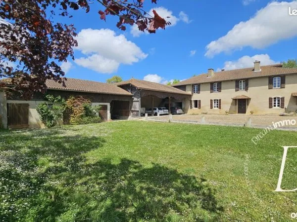 Propriété 11 pièces 280 m²