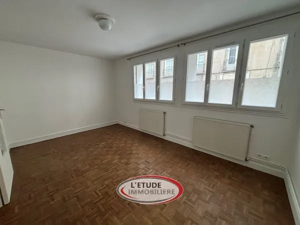 Nantes/Quartier Dobrée. T2 - 1 chambre avec cave
