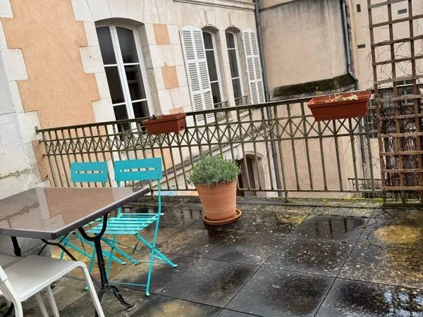 Loue appartement terrasse meublé