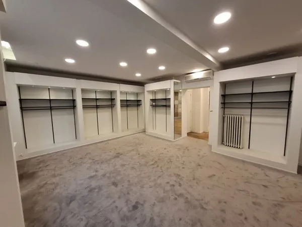 Bureaux 101 m²