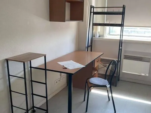Studio 1 pièce 21 m²