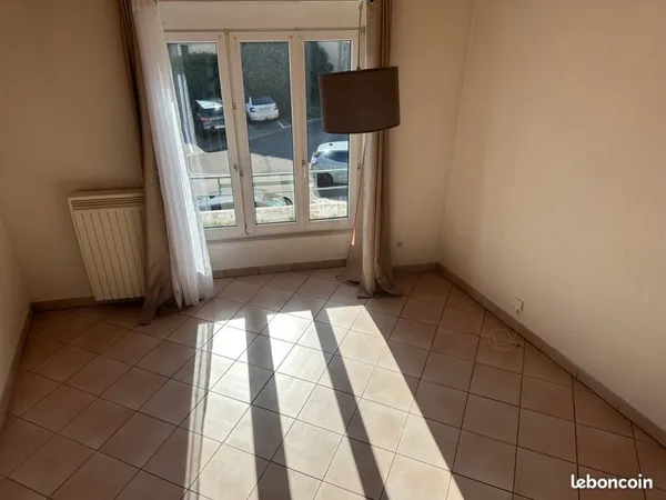 T2 en duplex - St Vit centre
