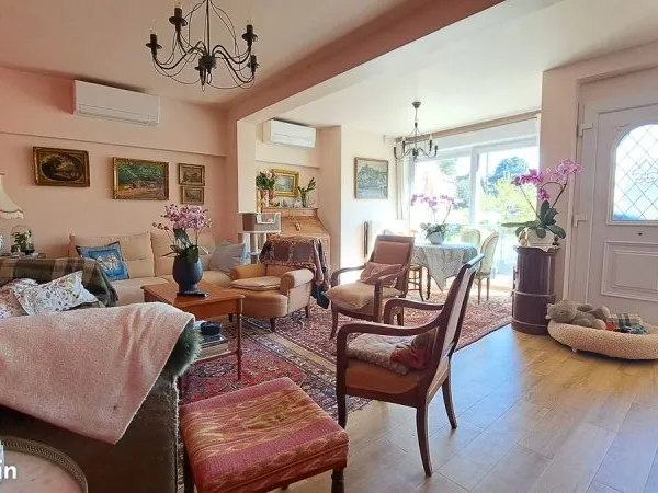 Maison à Villeneuve-la-Garenne