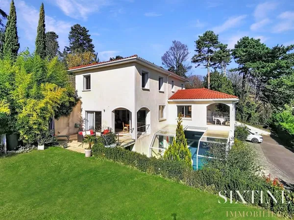 Magnifique Maison Avec Vue Incroyable Sur Lyon