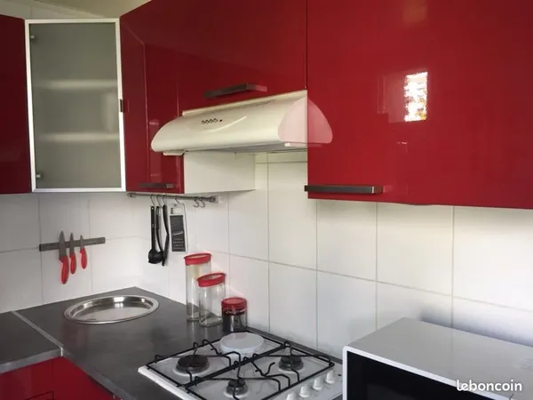 MEYLAN. Chambre et appartement meublée. 410 / mois. INCLUS (Charges,EDF,chauffage,eau,internet,)