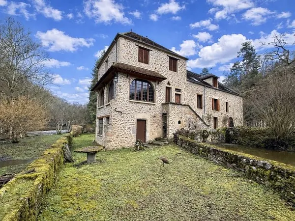 Moulin historique au coeur Morvan