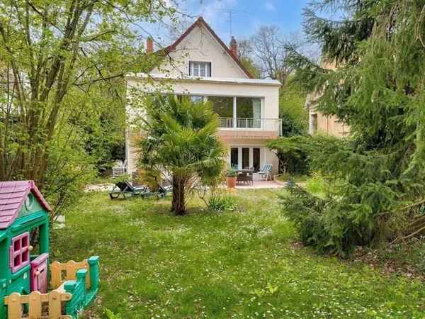 Maison 7 pièces 154 m²
