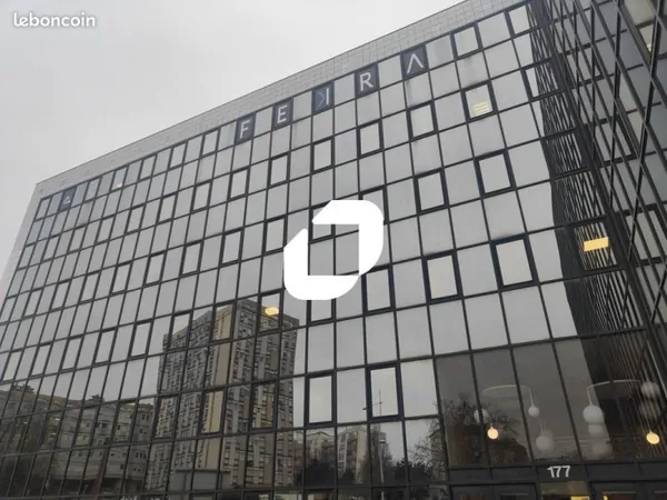 Bureau 329 m²