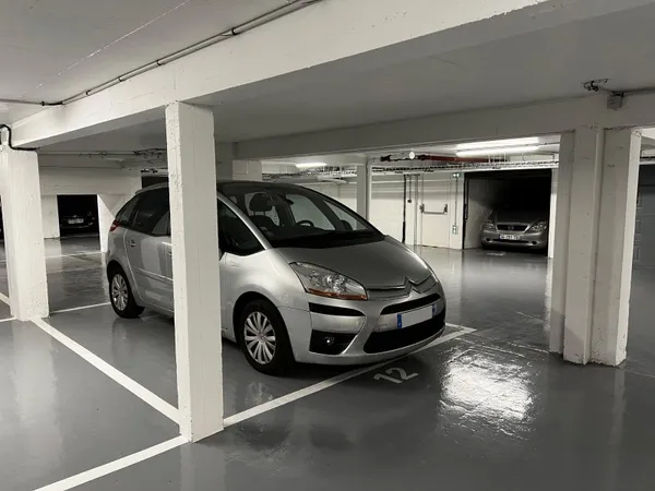 Loue parking