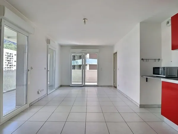 Appartement Grenoble 2 pièce(s) 43.81 m2