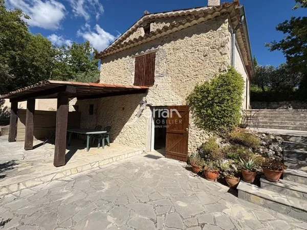 A vendre maison au calme absolu - proche le centre de village