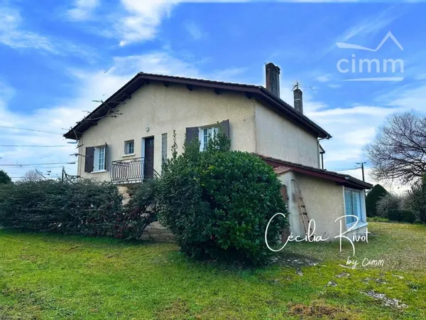 Maison T 4 à Prignac-et-Marcamps