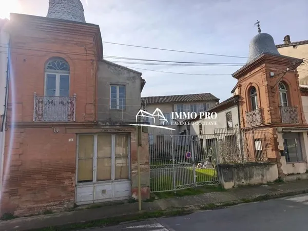 L'ISLE-EN-DODON Maison + Local commercial & Garages