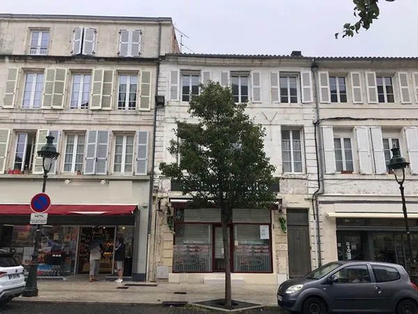 À vendre : Appartement 3 pièces au coeur de Rochefort