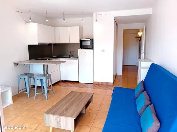 T1 vue mer avec terrasse et parking - Plages