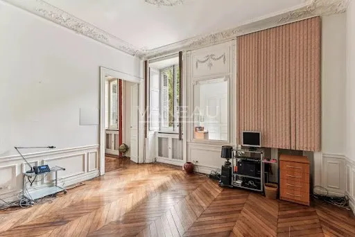 Appartement 2 pièces 63 m²