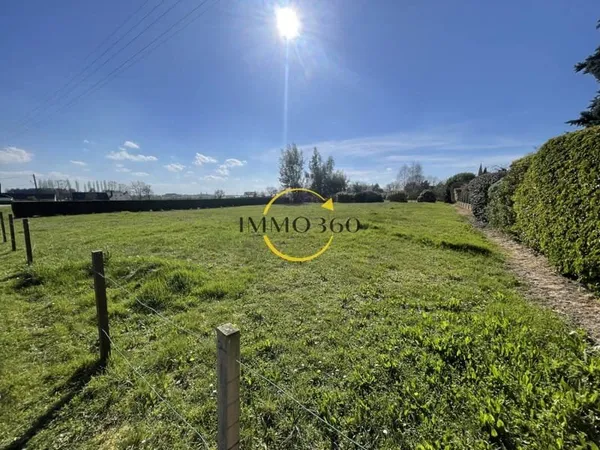Terrain 1000 m²