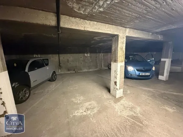 Stationnement Location Saint-Chamond   38€