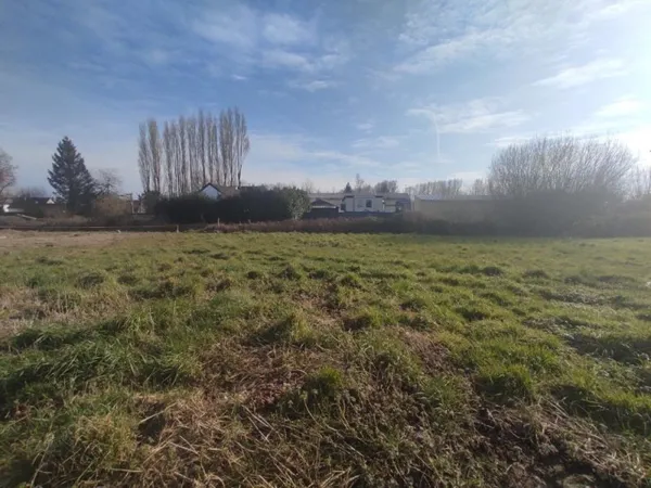 Terrain 848 m²