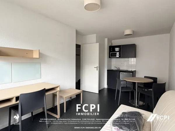 Appartement deux pièces 37 m2 - RENNES