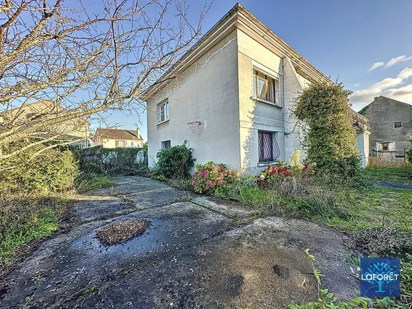 Maison Le Plessis Pate 7 pièce(s) 135 m2