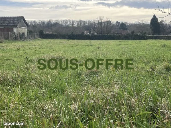 Terrain 1251 m² Idron