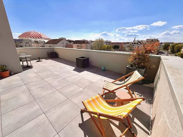 Appartement Metz 5 pièce(s) 99.94 m2