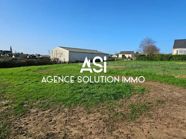 Terrain Constructible avec hangar- St Denis D Orques 3040 m2