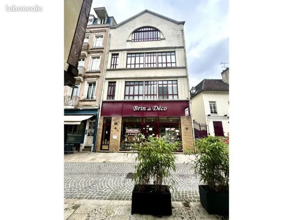 Immeuble 352 m²