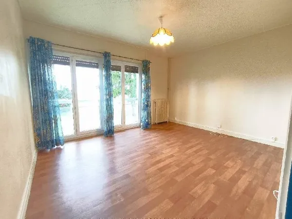 Appartement Location Meaux 2p 44m² 718€
