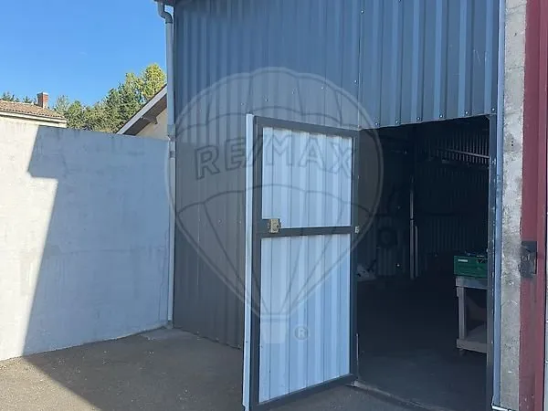Local commercial 90 m²