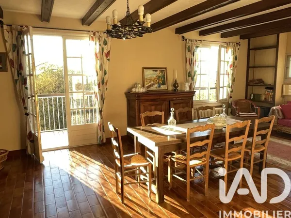 Maison 6 pièces 166 m²