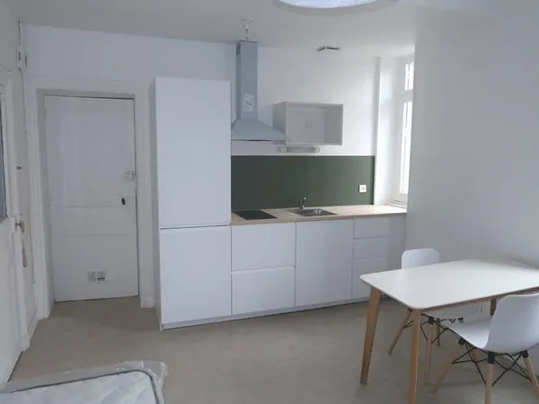 Studio 1 pièce 23 m²