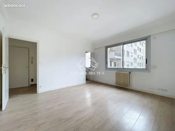 Appartement 1 pièce 27 m²