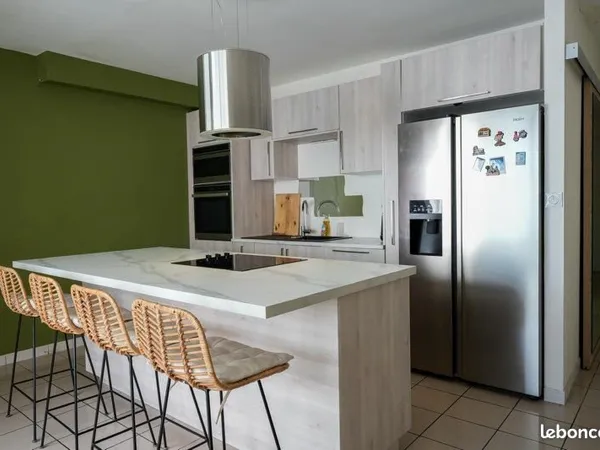 Sous location appartement saint leu bord de plage