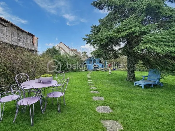 Immeuble 8 pièces 190 m²