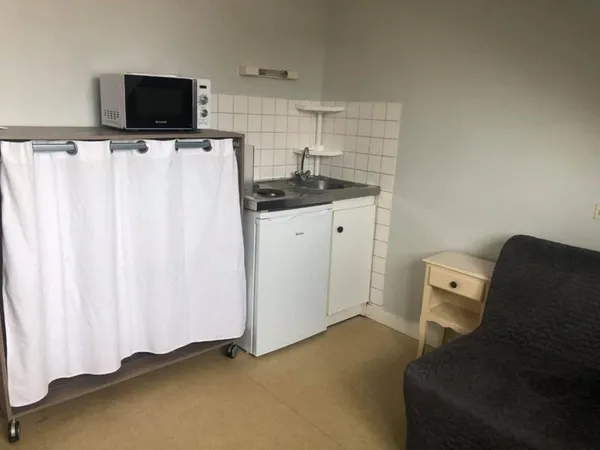 Appartement Location Plélan-le-Grand 2p 12m² 295€
