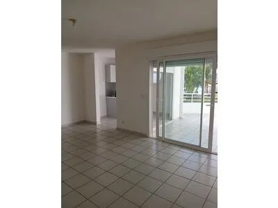 JOLI APPARTEMENT T3 DE 70 M² DANS UNE RESIDENCE SECURISEE