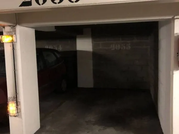 Parking 12 m²