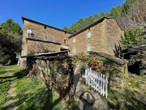 Maison 8 pièces 200 m²
