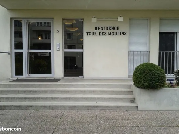 Studio F1 meublé