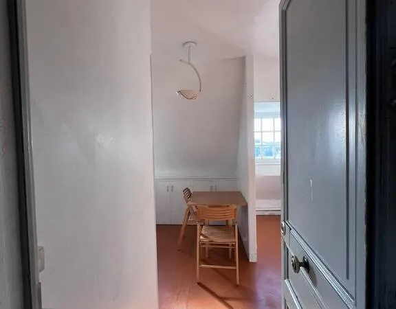 Studio 1 pièce 14 m²