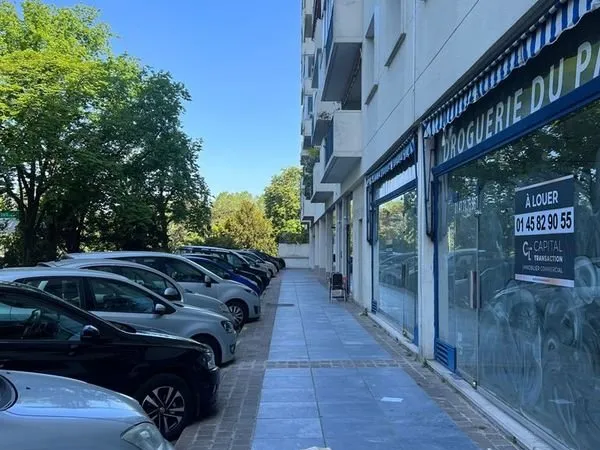 Boutique 23 m² ST CLOUD