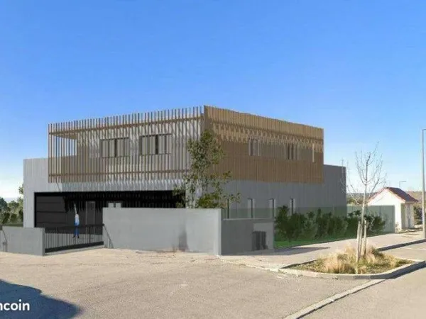 LOCAUX et BUREAUX A LOUER - LAMBESC - ZA BERTOIRE