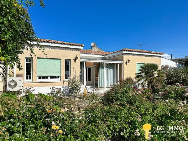 Maison de Village 134m2 et dépendances