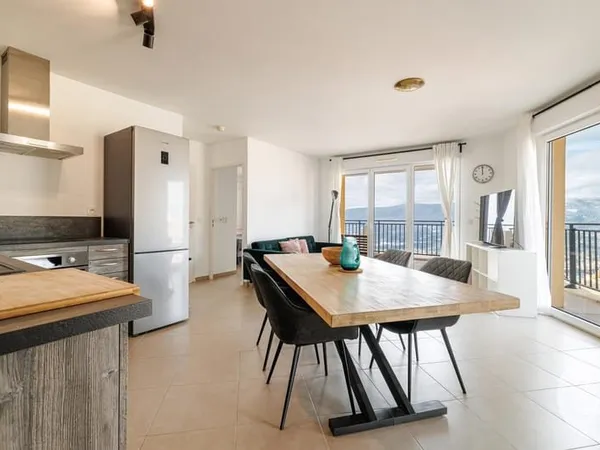 Appartement 4 pièces 76 m²
